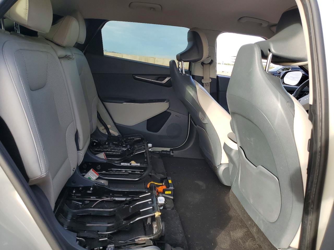 2023 KIA EV6 LIGHT photo 10