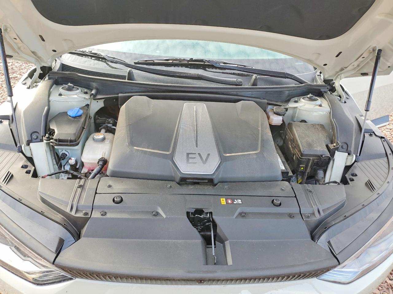 2023 KIA EV6 LIGHT photo 11