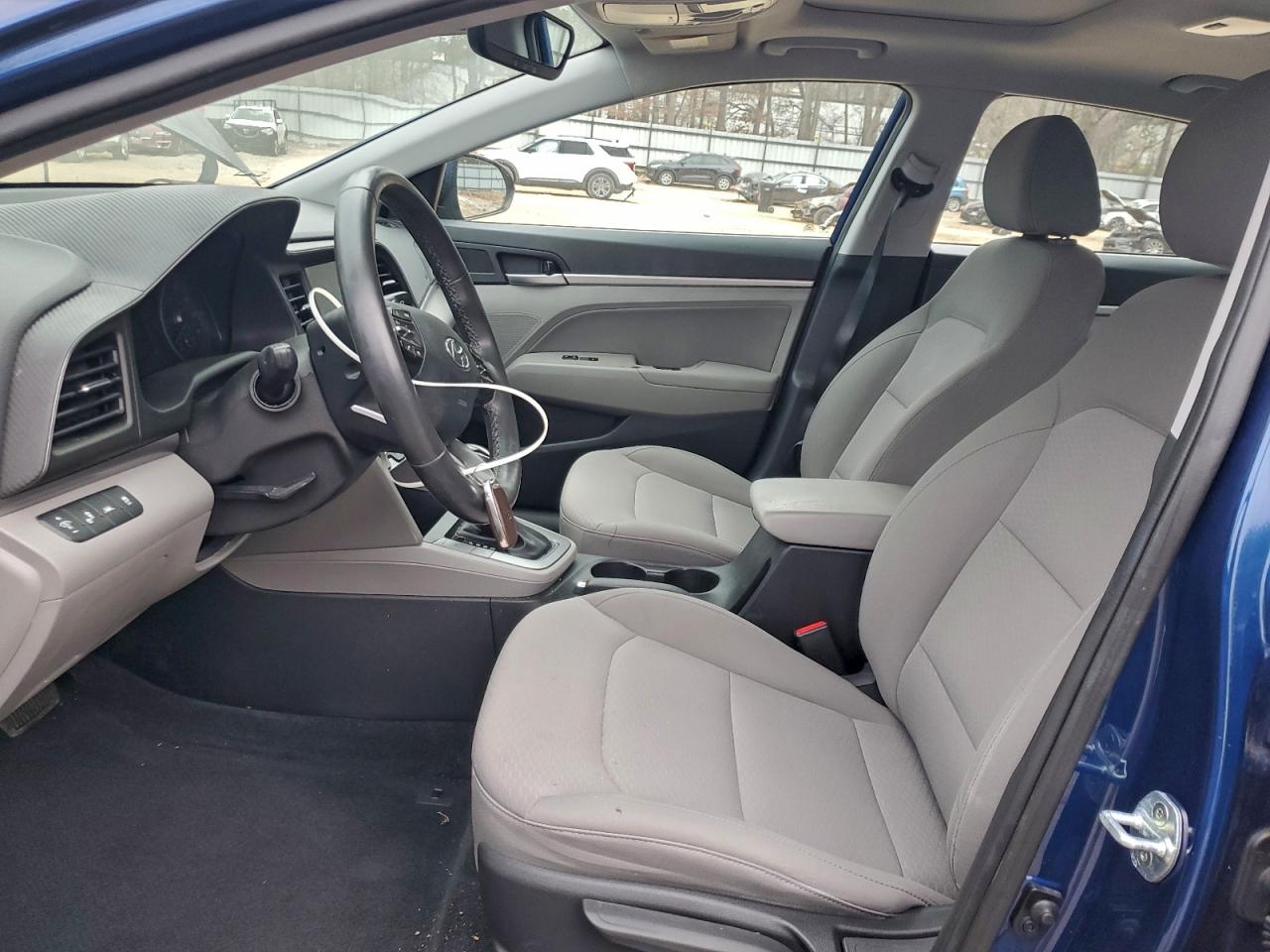 2019 HYUNDAI ELANTRA SEL photo 7