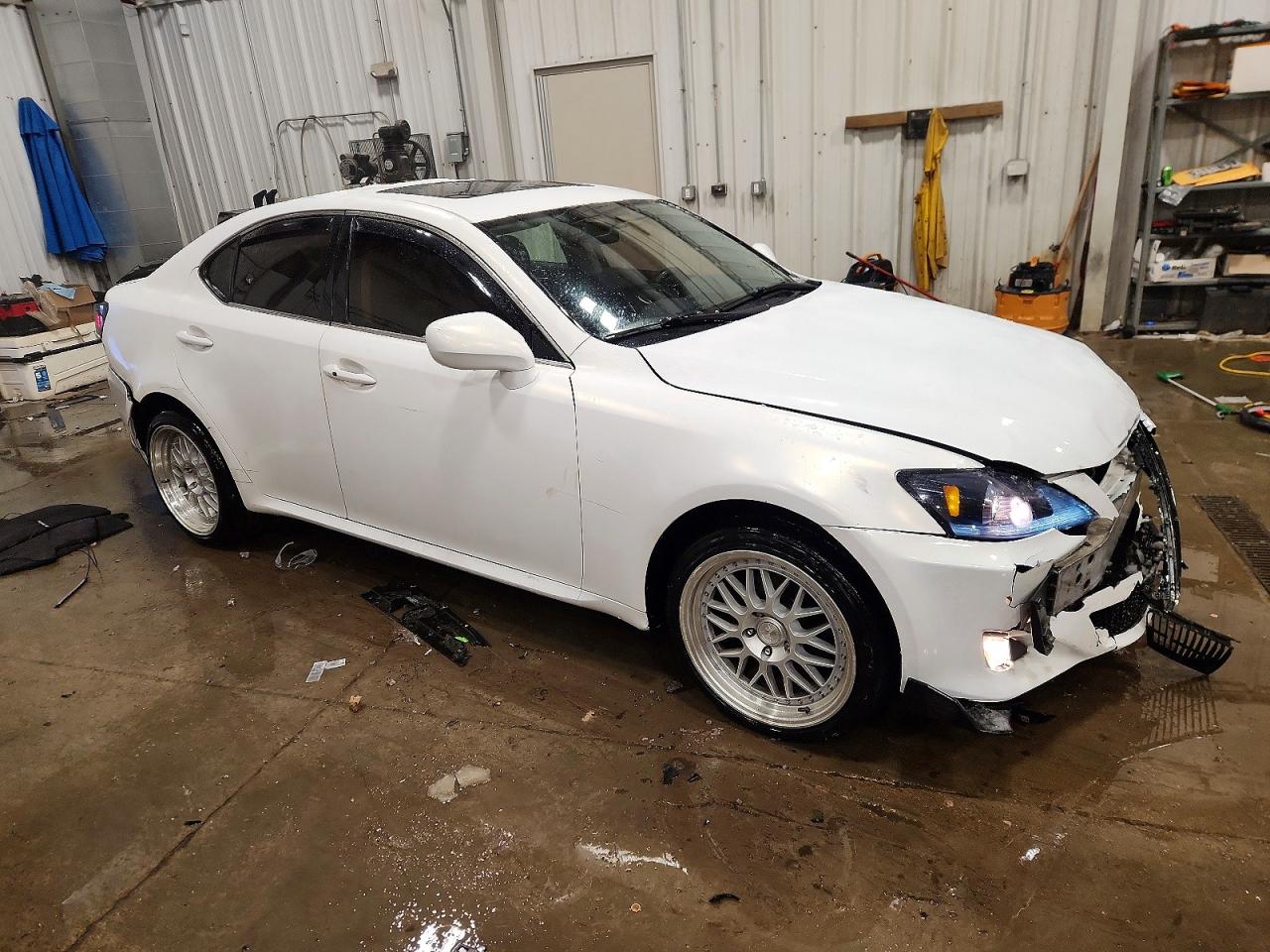 2006 LEXUS IS 250 photo 4