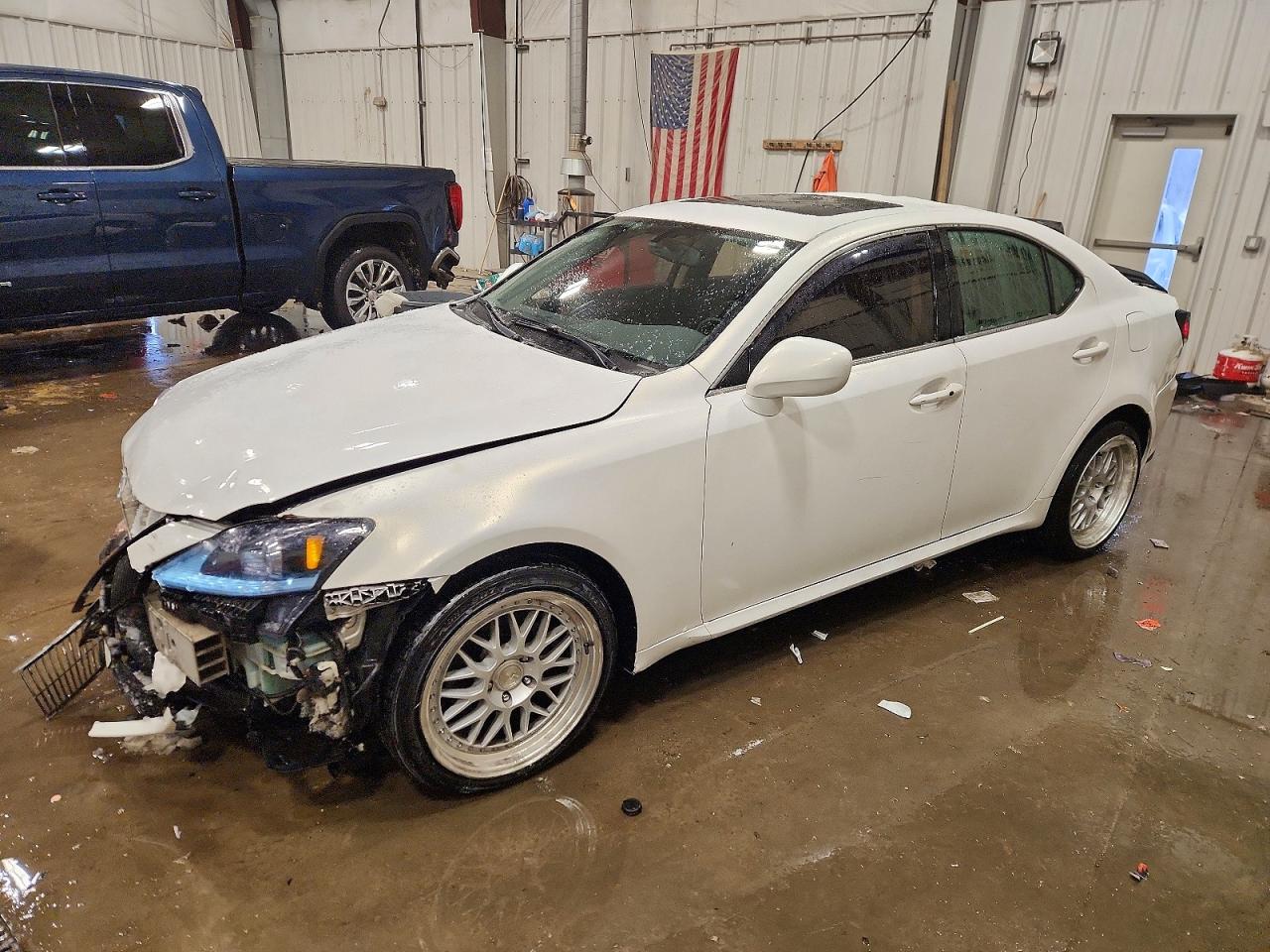 2006 LEXUS IS