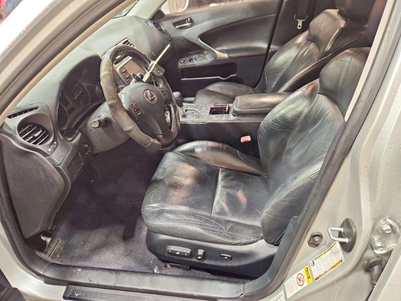 2006 LEXUS IS 250 photo 7