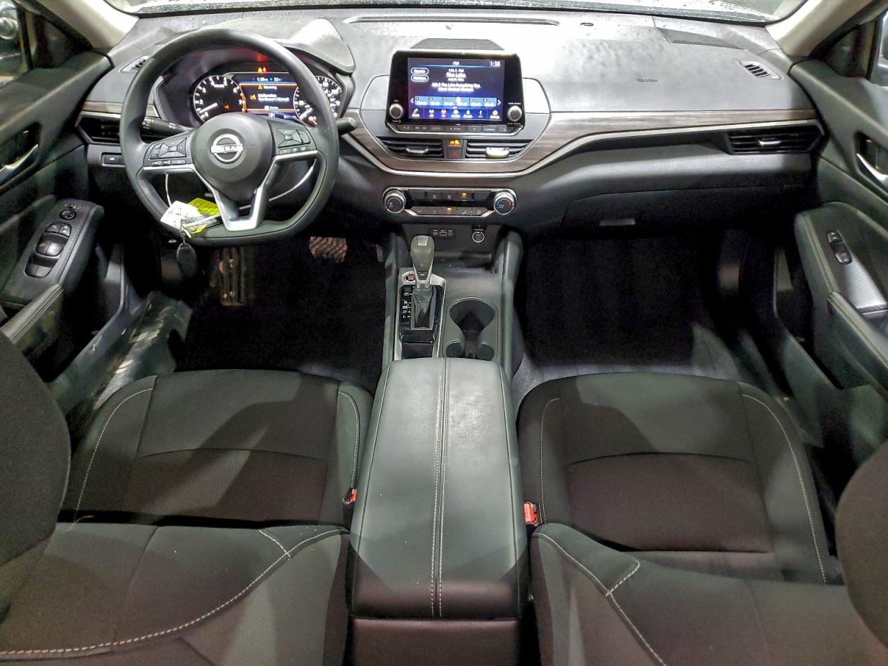 2025 NISSAN ALTIMA SV photo 8