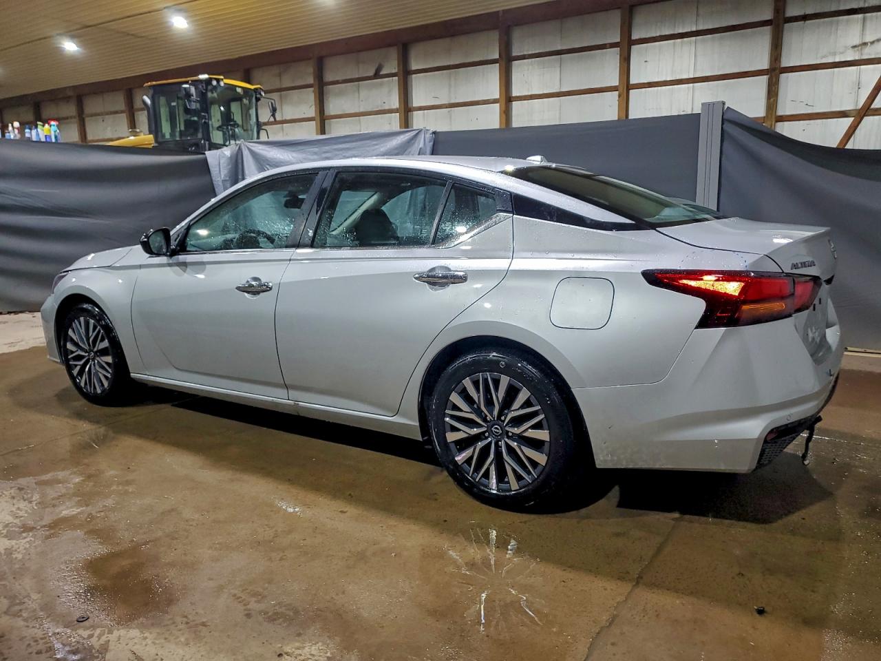 2025 NISSAN ALTIMA SV photo 2