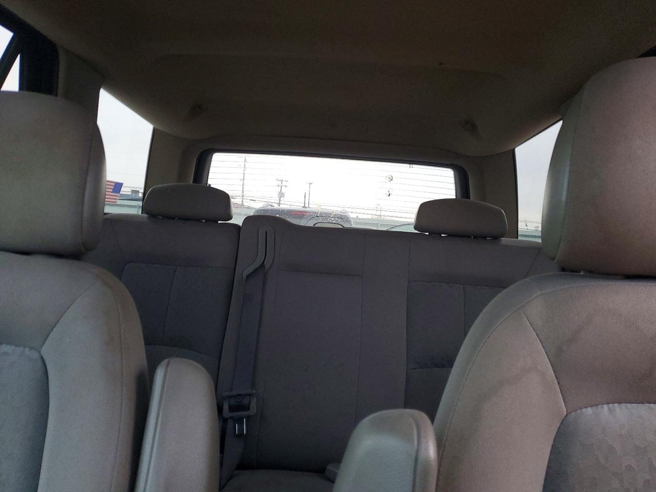 2007 SATURN VUE photo 10