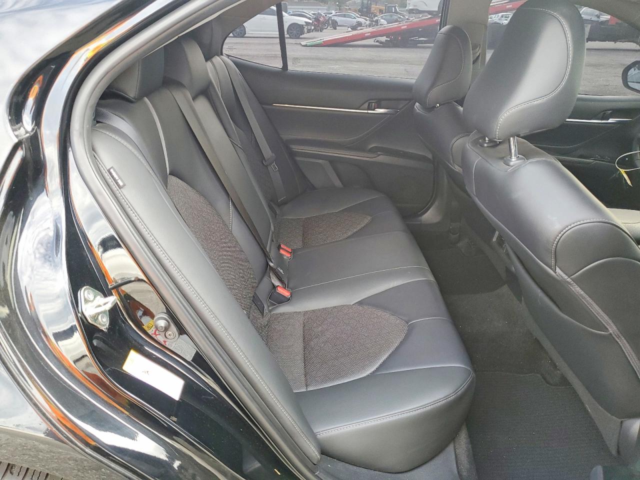 2018 TOYOTA CAMRY XSE photo 10