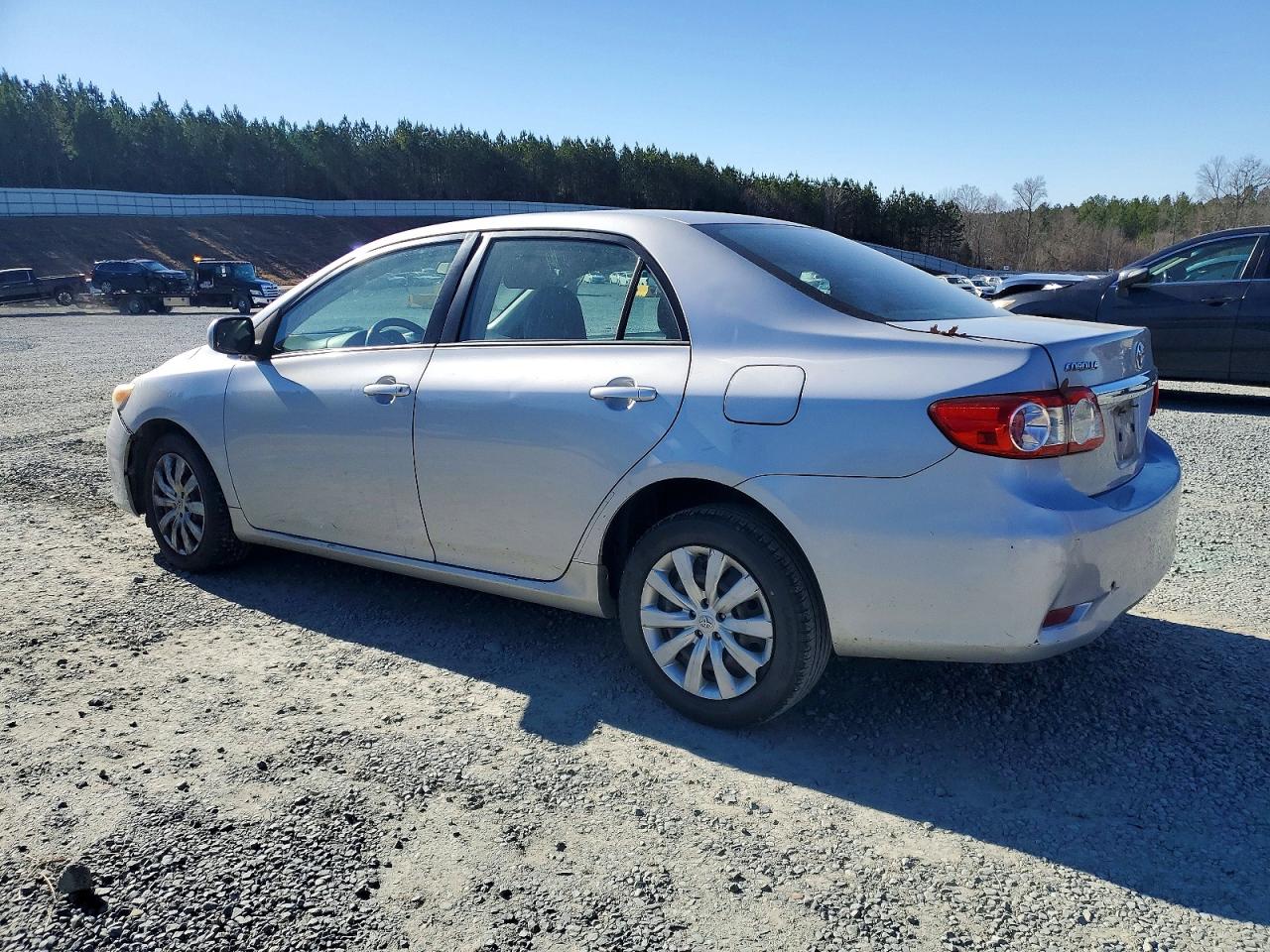 2012 TOYOTA COROLLA BASE photo 2