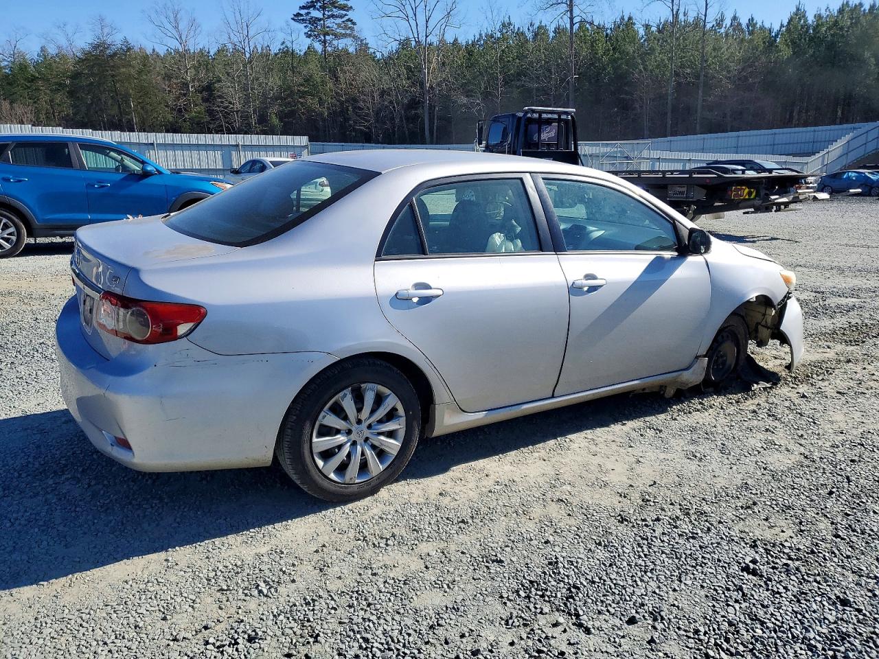 2012 TOYOTA COROLLA BASE photo 3