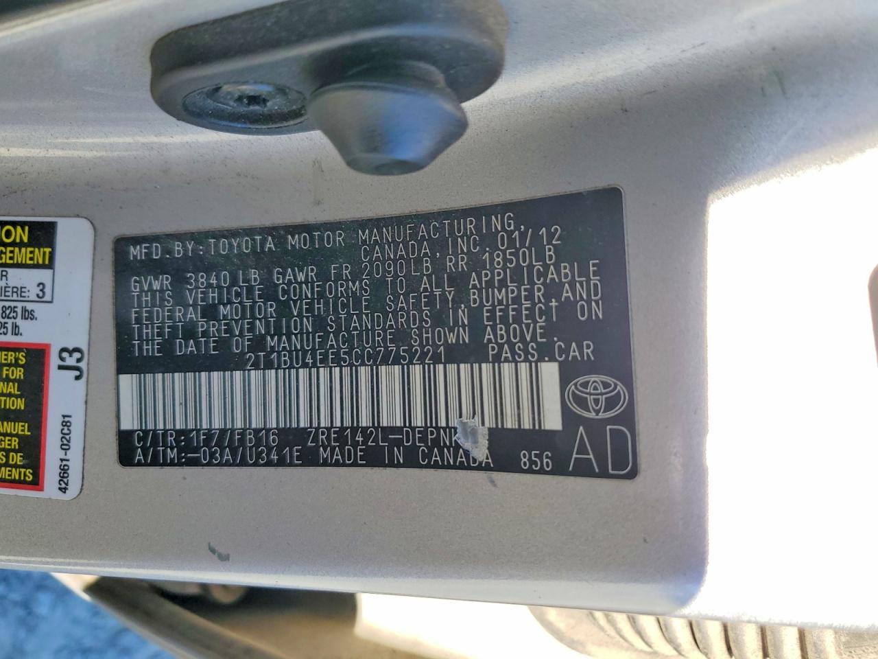 2012 TOYOTA COROLLA BASE photo 12