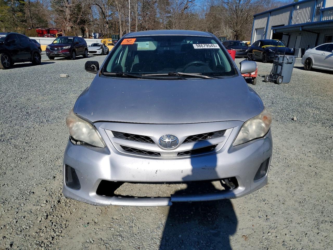 2012 TOYOTA COROLLA BASE photo 5