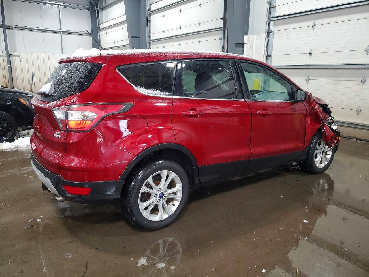 2017 FORD ESCAPE SE photo 3