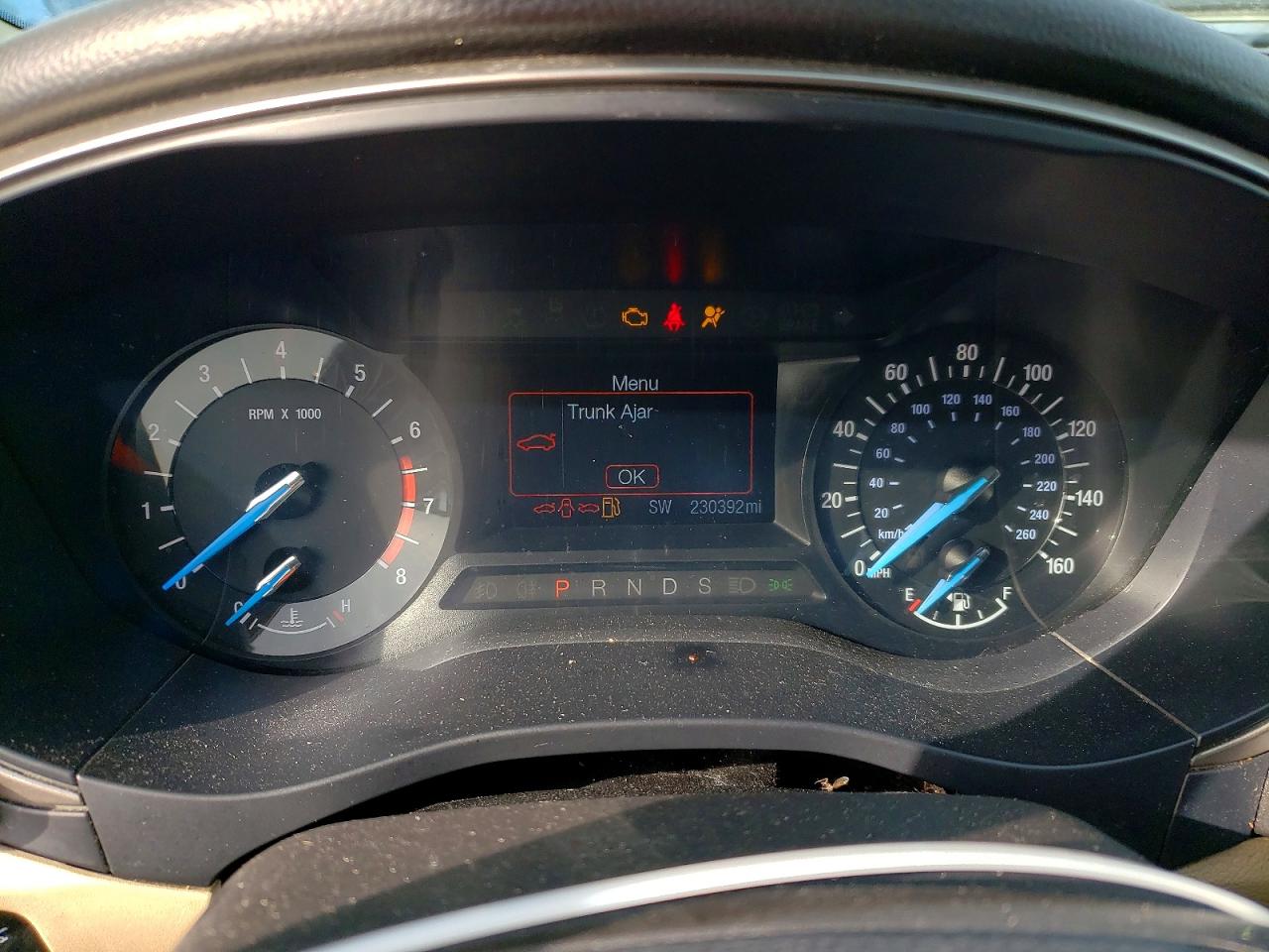 2015 FORD FUSION SE photo 9
