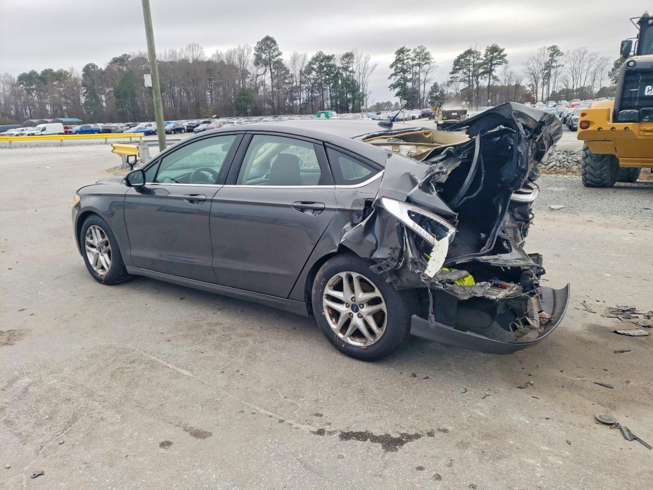 2015 FORD FUSION SE photo 2