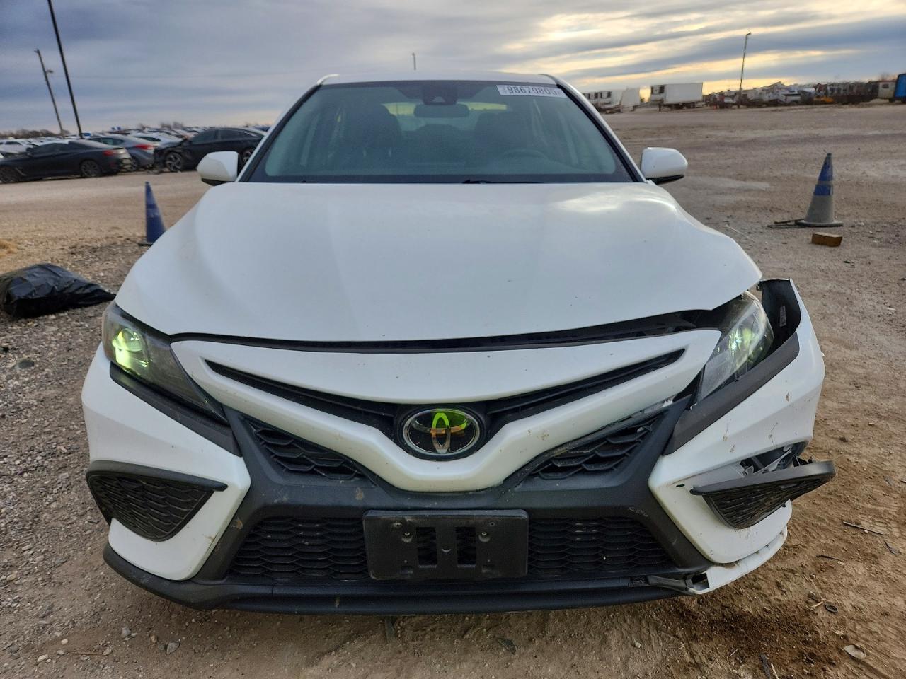 2021 TOYOTA CAMRY SE photo 5