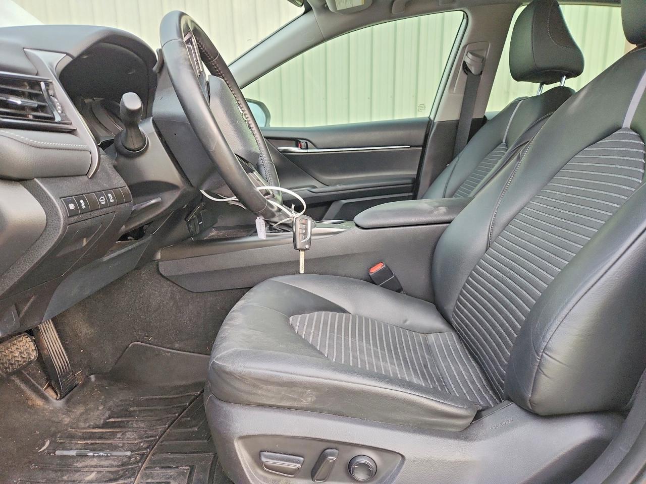 2021 TOYOTA CAMRY SE photo 7