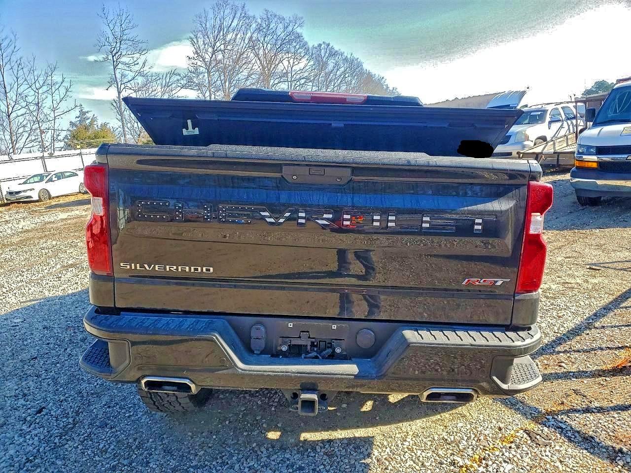 2021 CHEVROLET SILVERADO K1500 RST photo 6