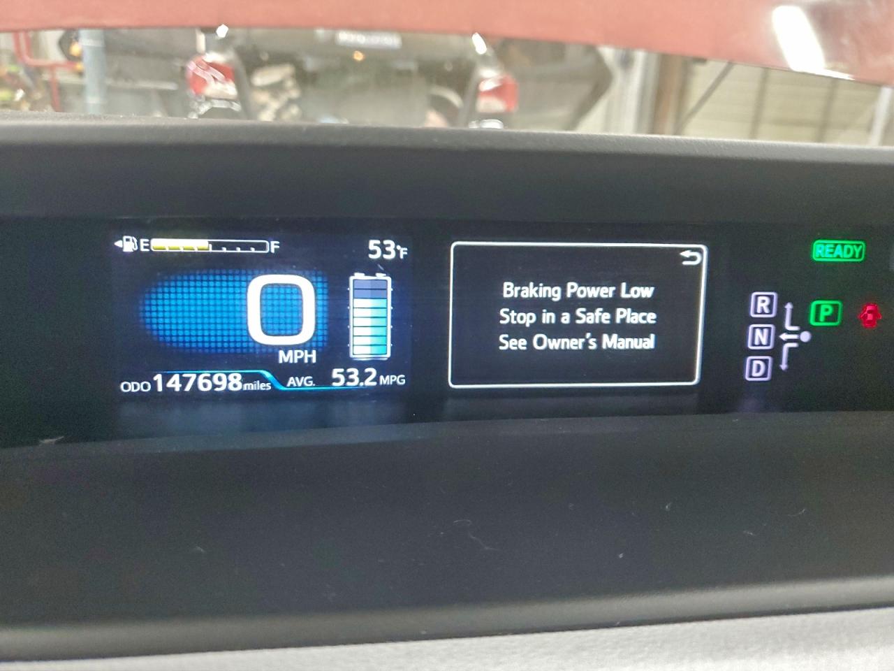 2016 TOYOTA PRIUS photo 9