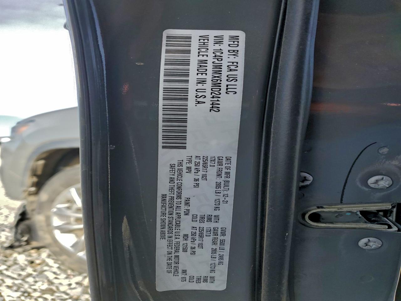 2021 JEEP CHEROKEE LATITUDE LUX photo 13