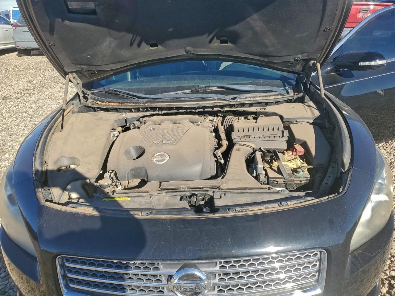 2011 NISSAN MAXIMA S photo 11