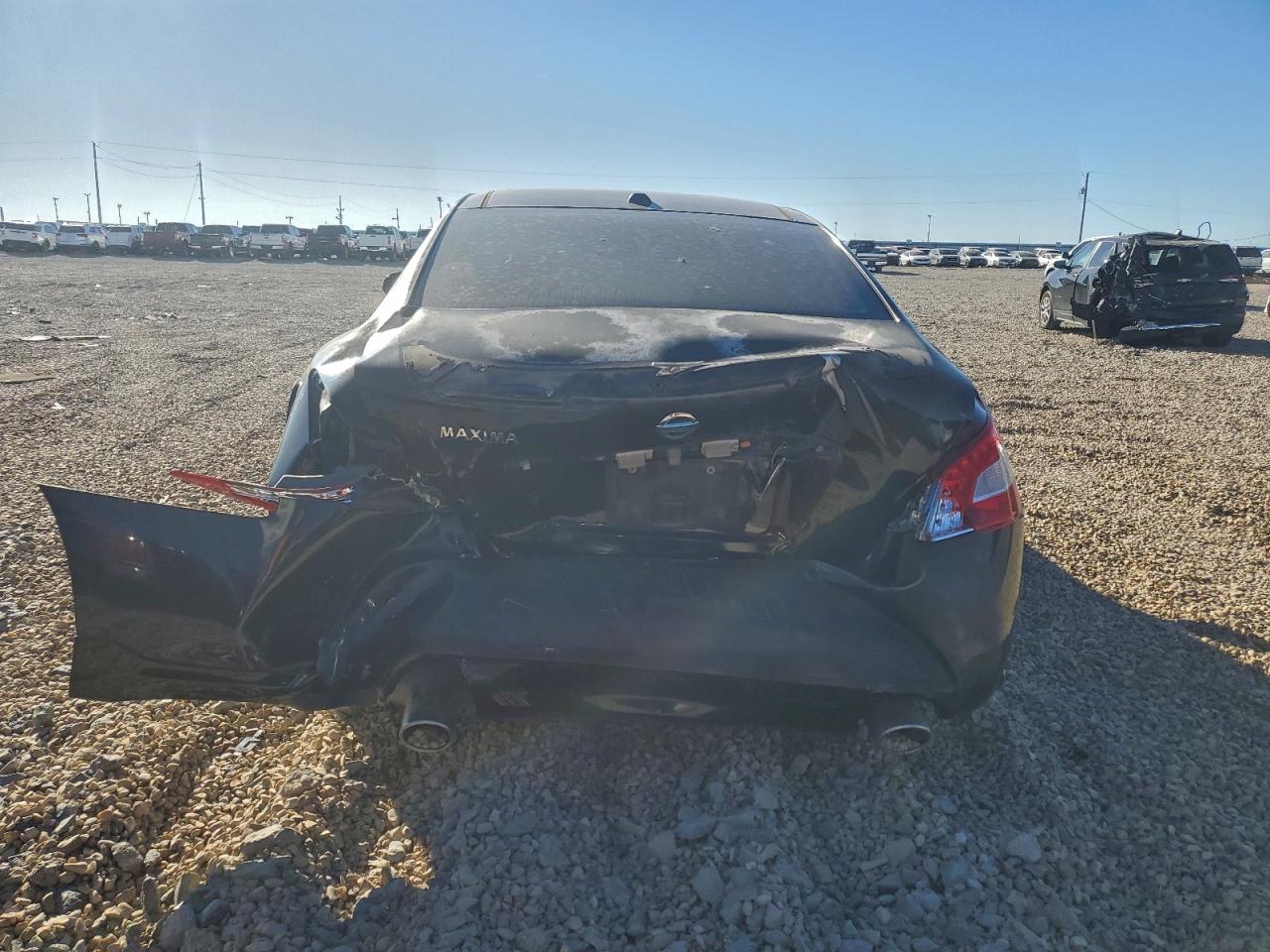 2011 NISSAN MAXIMA S photo 6
