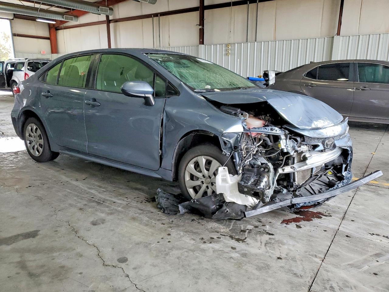 2022 TOYOTA COROLLA LE photo 4