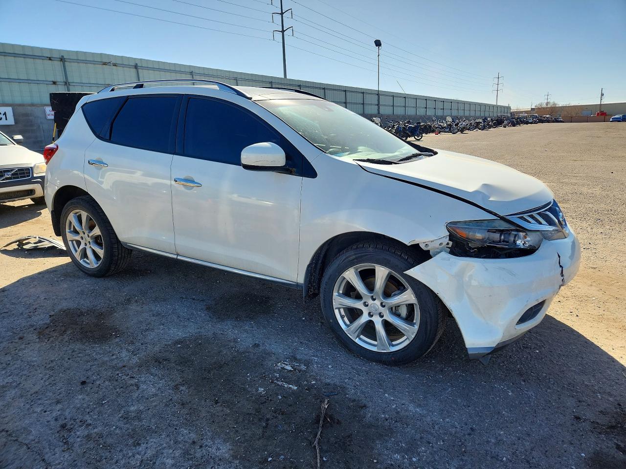 2014 NISSAN MURANO S photo 4