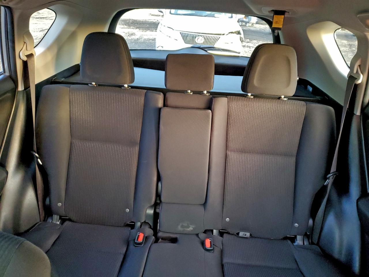 2018 TOYOTA RAV4 LE photo 10