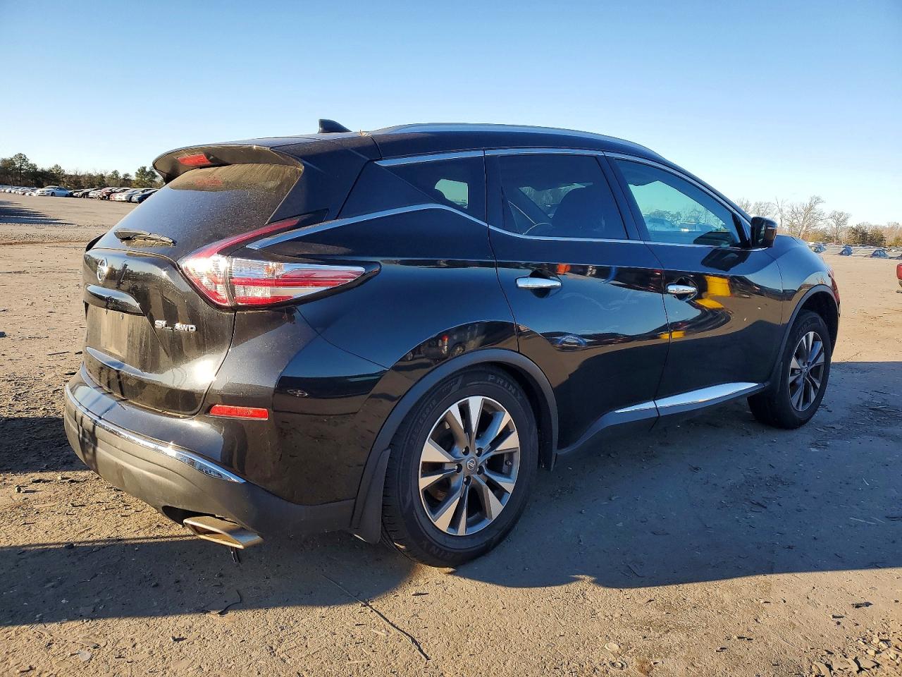 2017 NISSAN MURANO S photo 3