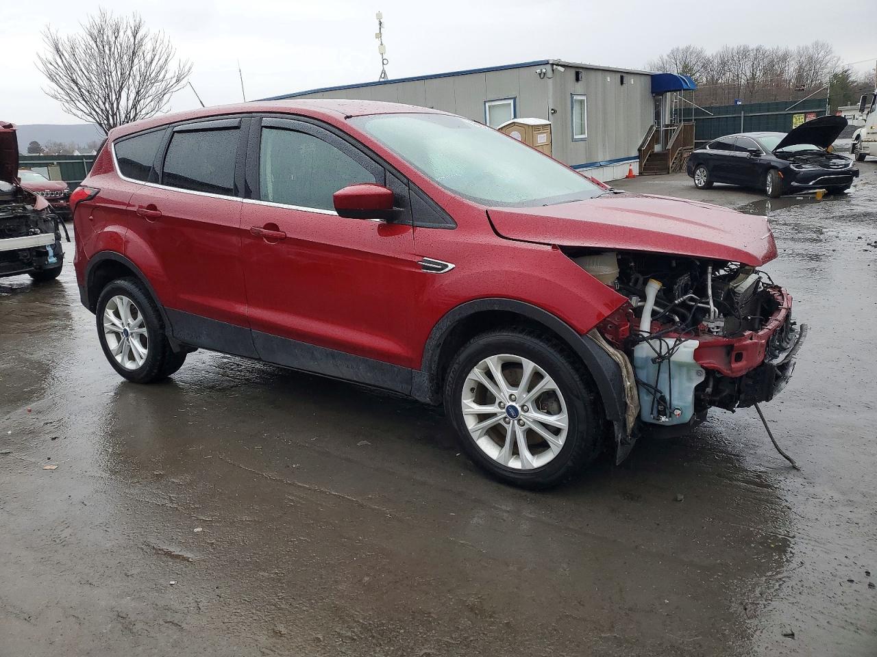 2019 FORD ESCAPE SE photo 4