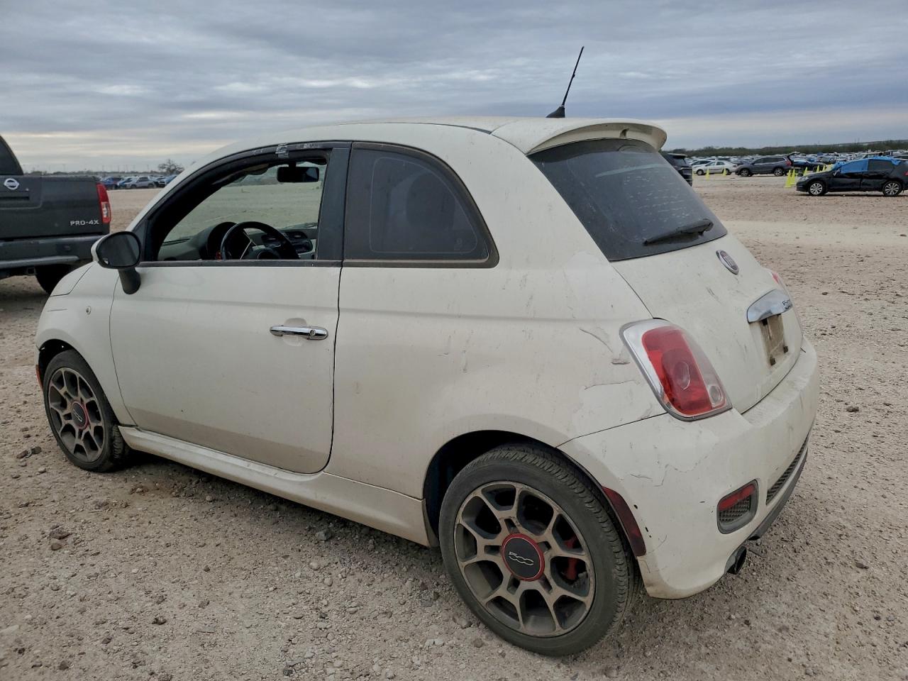 2013 FIAT 500 SPORT photo 2