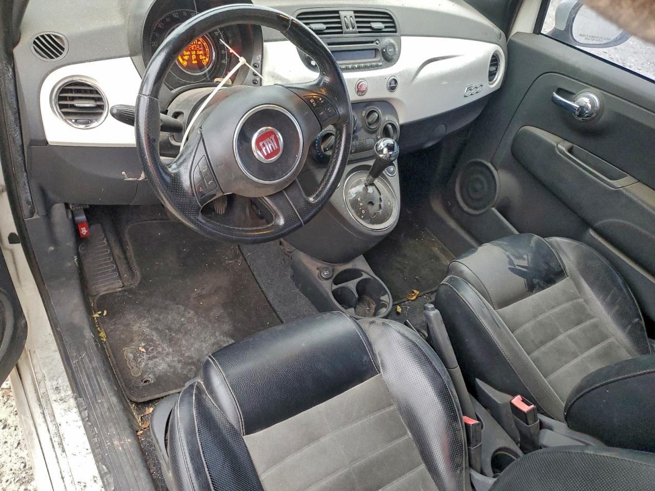 2013 FIAT 500 SPORT photo 8