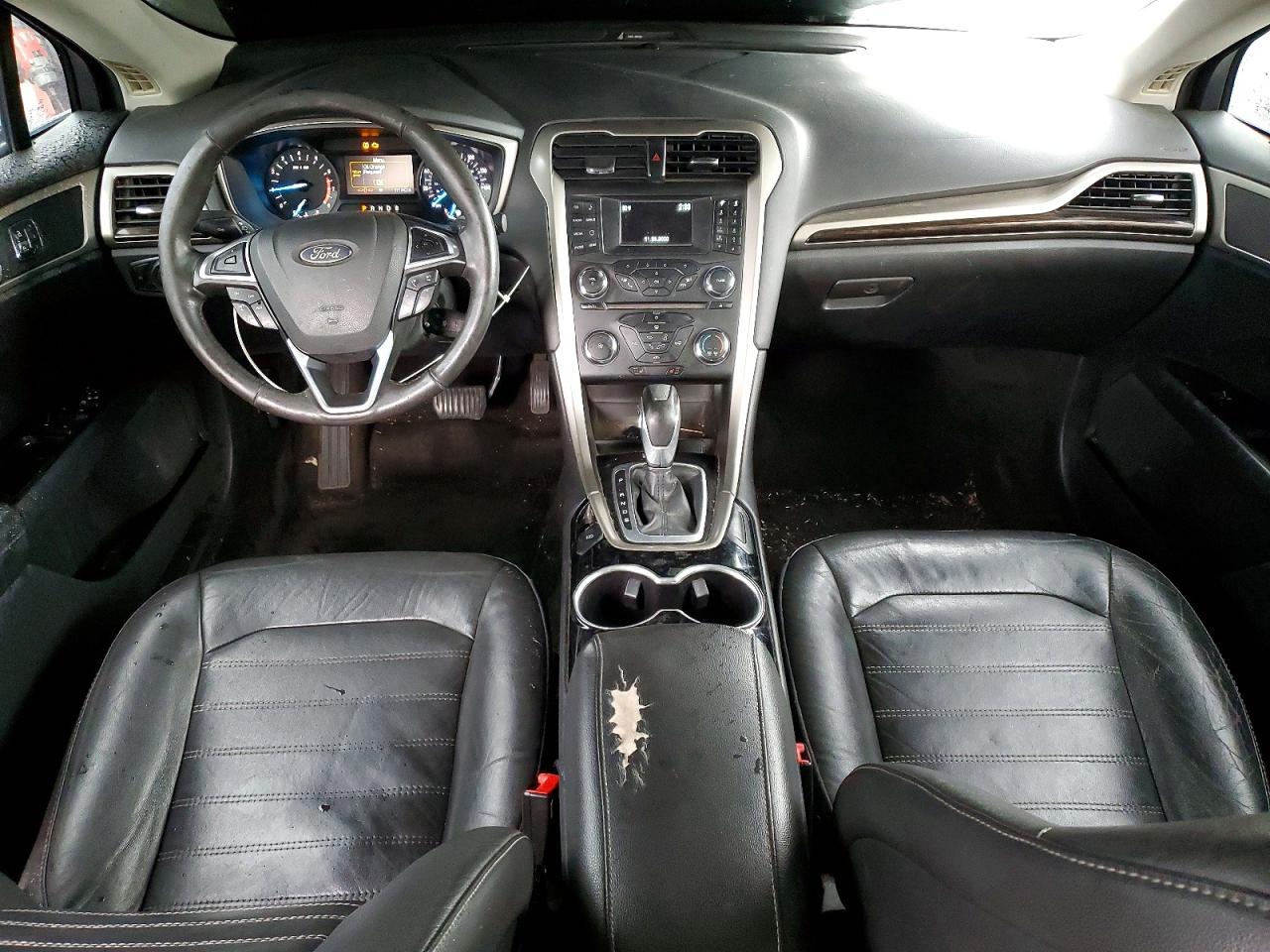 2015 FORD FUSION SE photo 8