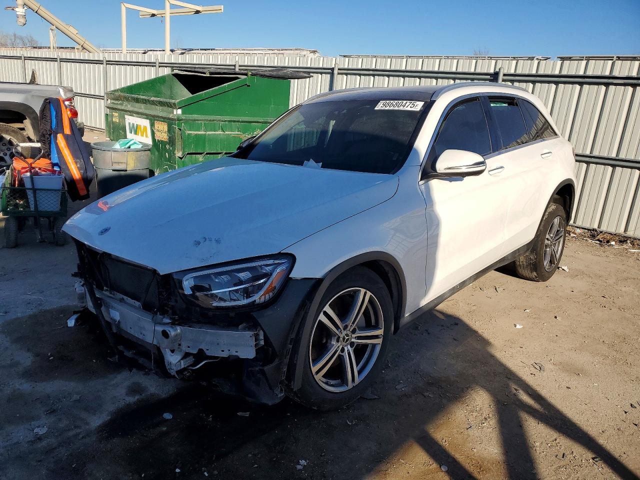 2022 MERCEDES-BENZ GLC