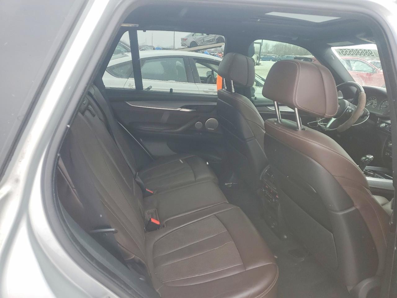 2015 BMW X5 XDRIVE50I photo 10
