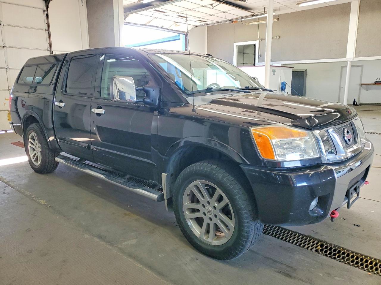2012 NISSAN TITAN S photo 4