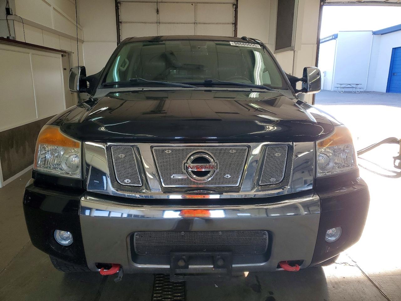 2012 NISSAN TITAN S photo 5
