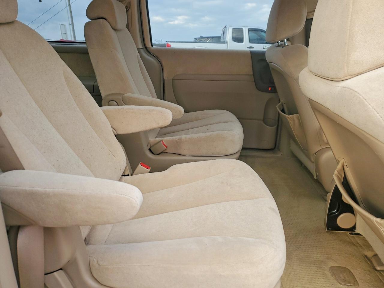 2006 KIA SEDONA EX photo 11