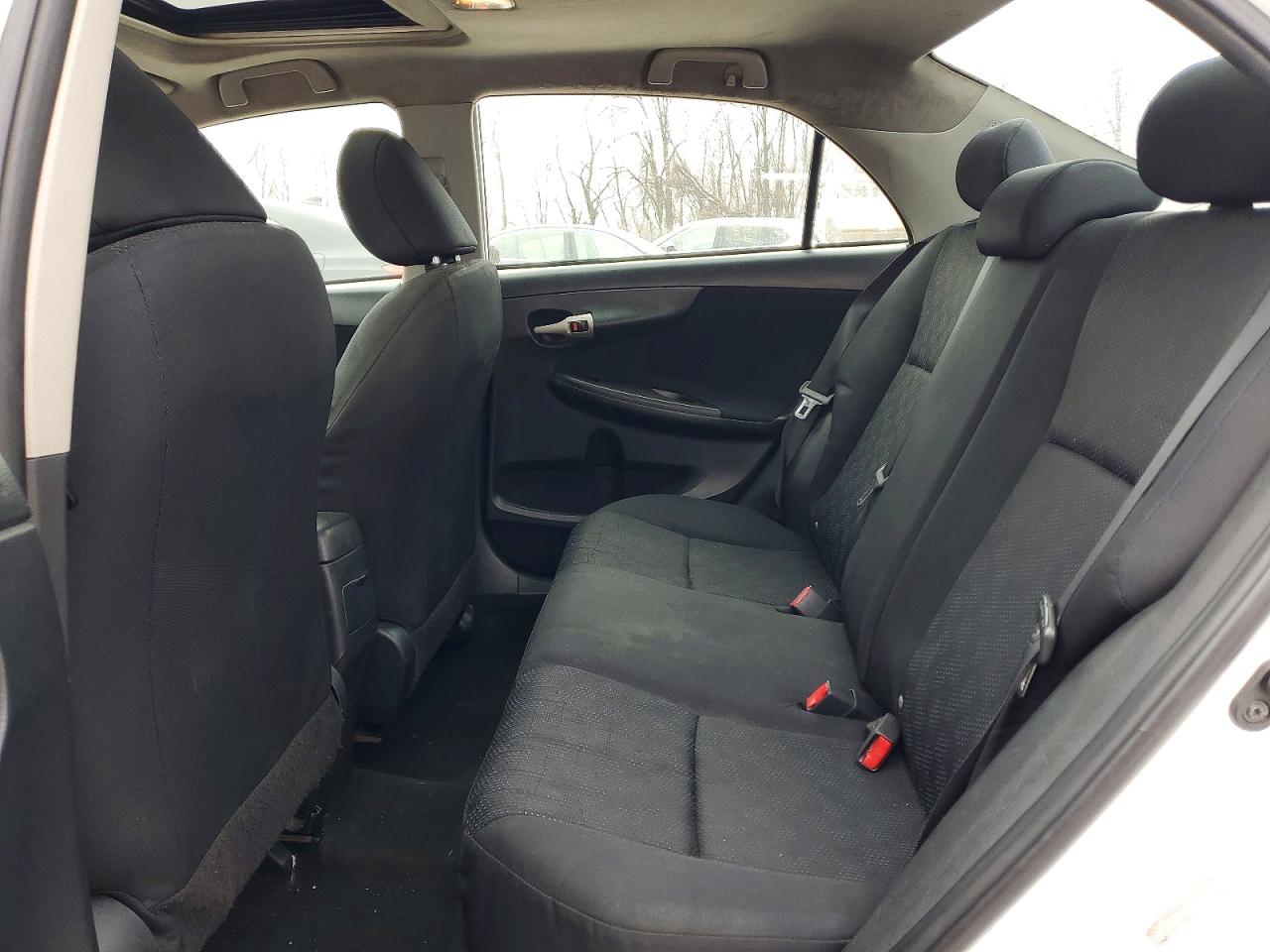 2009 TOYOTA COROLLA S photo 19