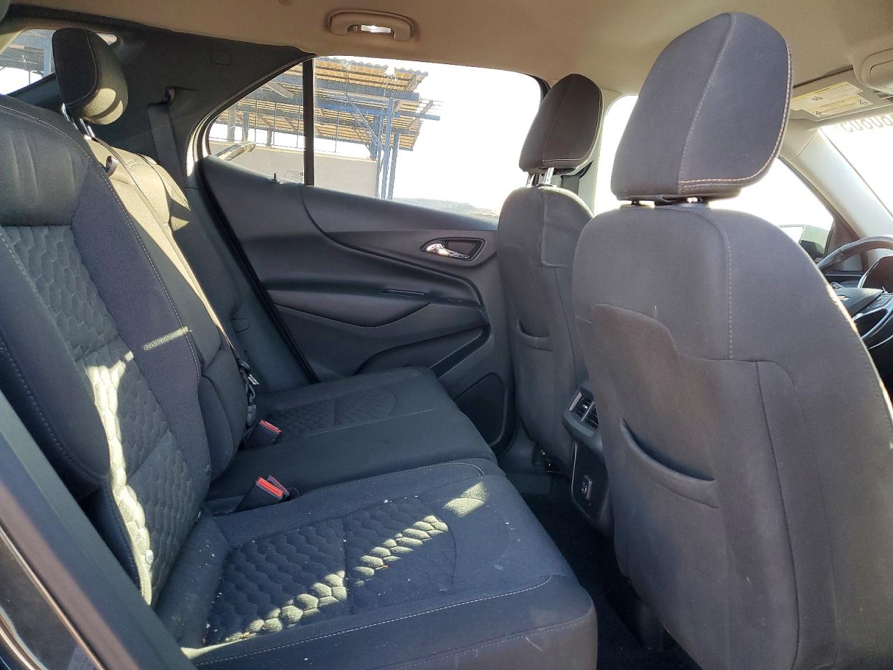 2019 CHEVROLET EQUINOX LT photo 11