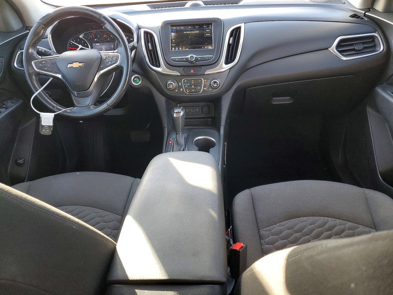 2019 CHEVROLET EQUINOX LT photo 8