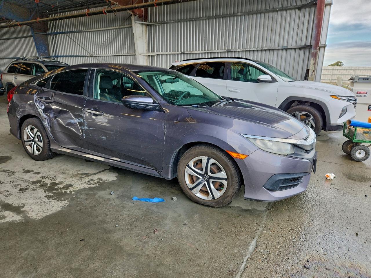 2016 HONDA CIVIC LX photo 4