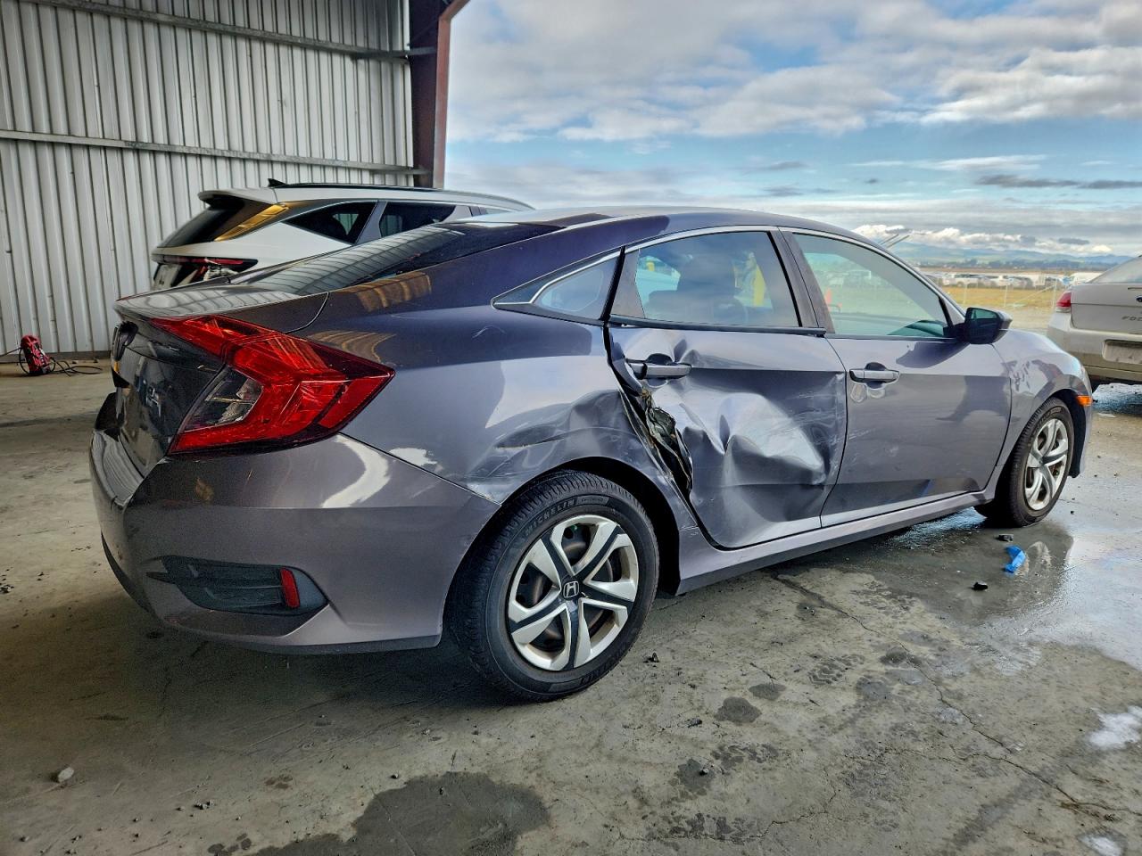 2016 HONDA CIVIC LX photo 3