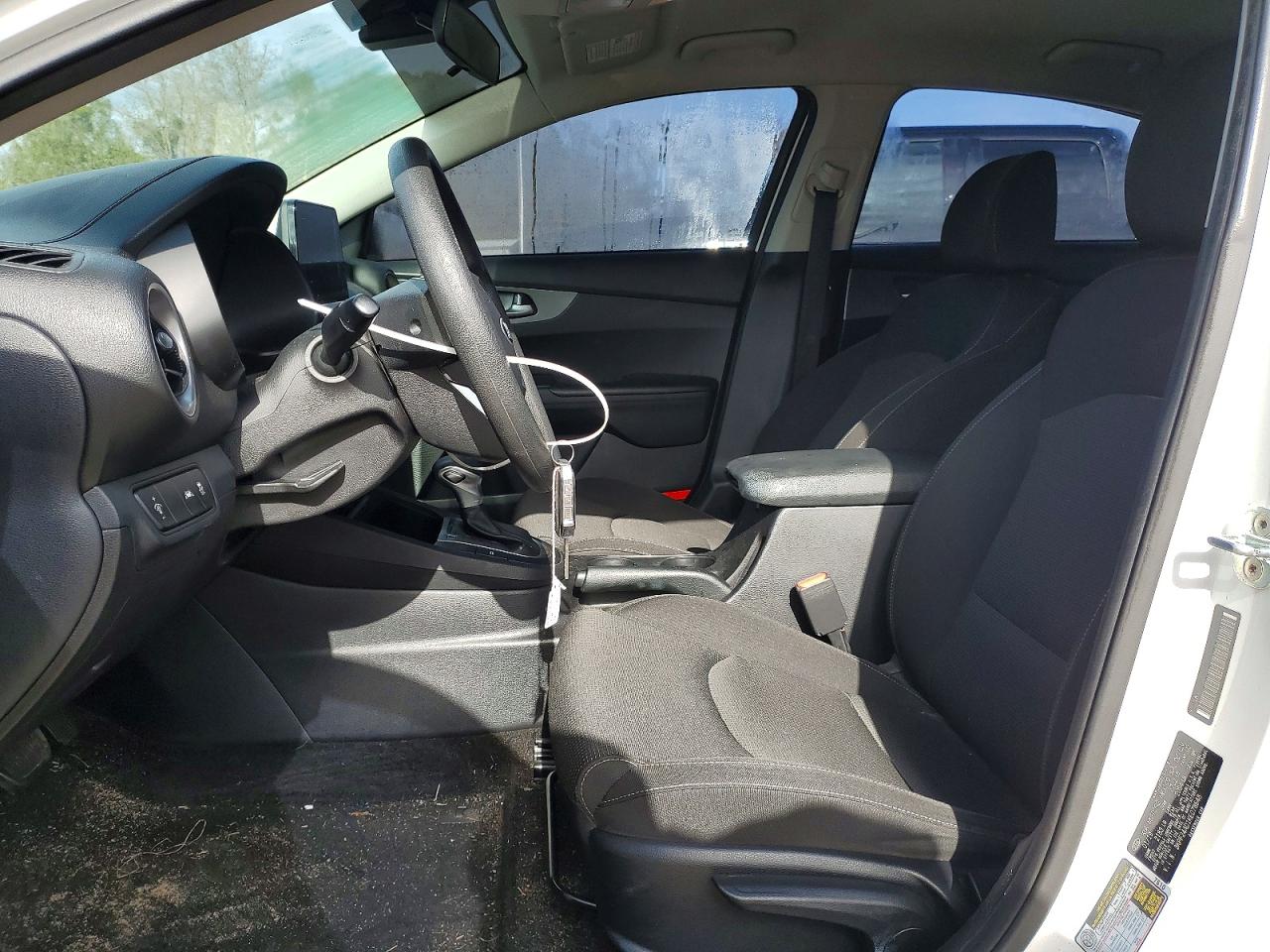 2019 KIA FORTE FE photo 7