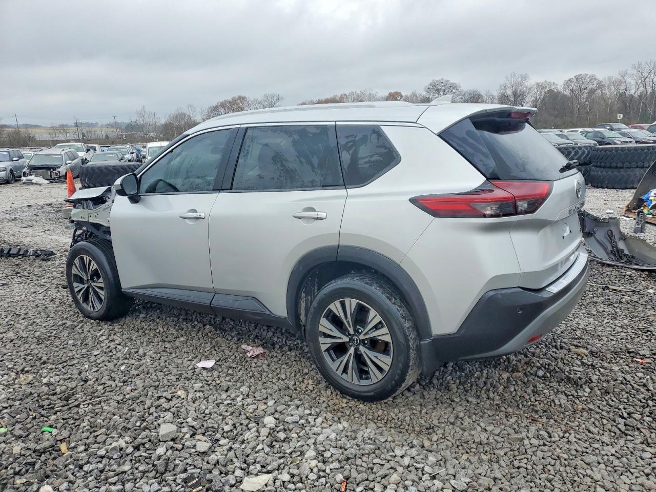 2023 NISSAN ROGUE SV photo 2