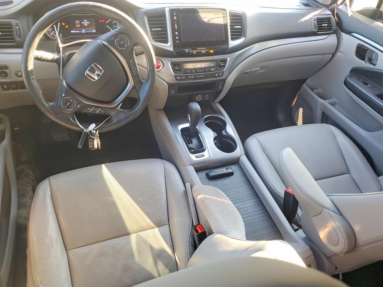 2019 HONDA RIDGELINE RTL photo 8