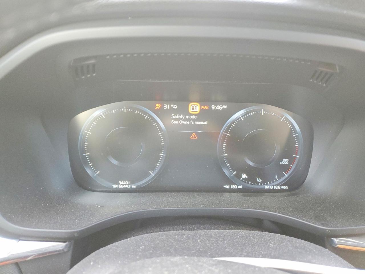 2019 VOLVO XC60 T6 photo 9