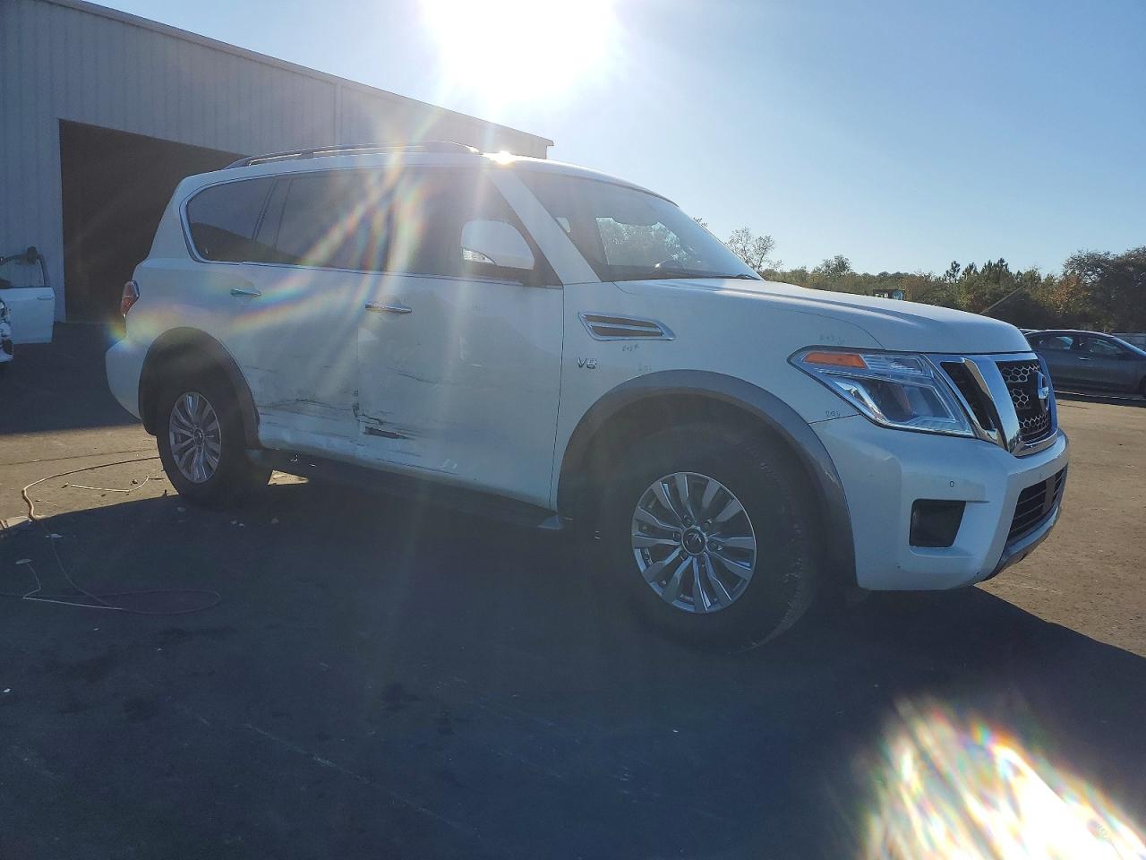 2020 NISSAN ARMADA SV photo 4