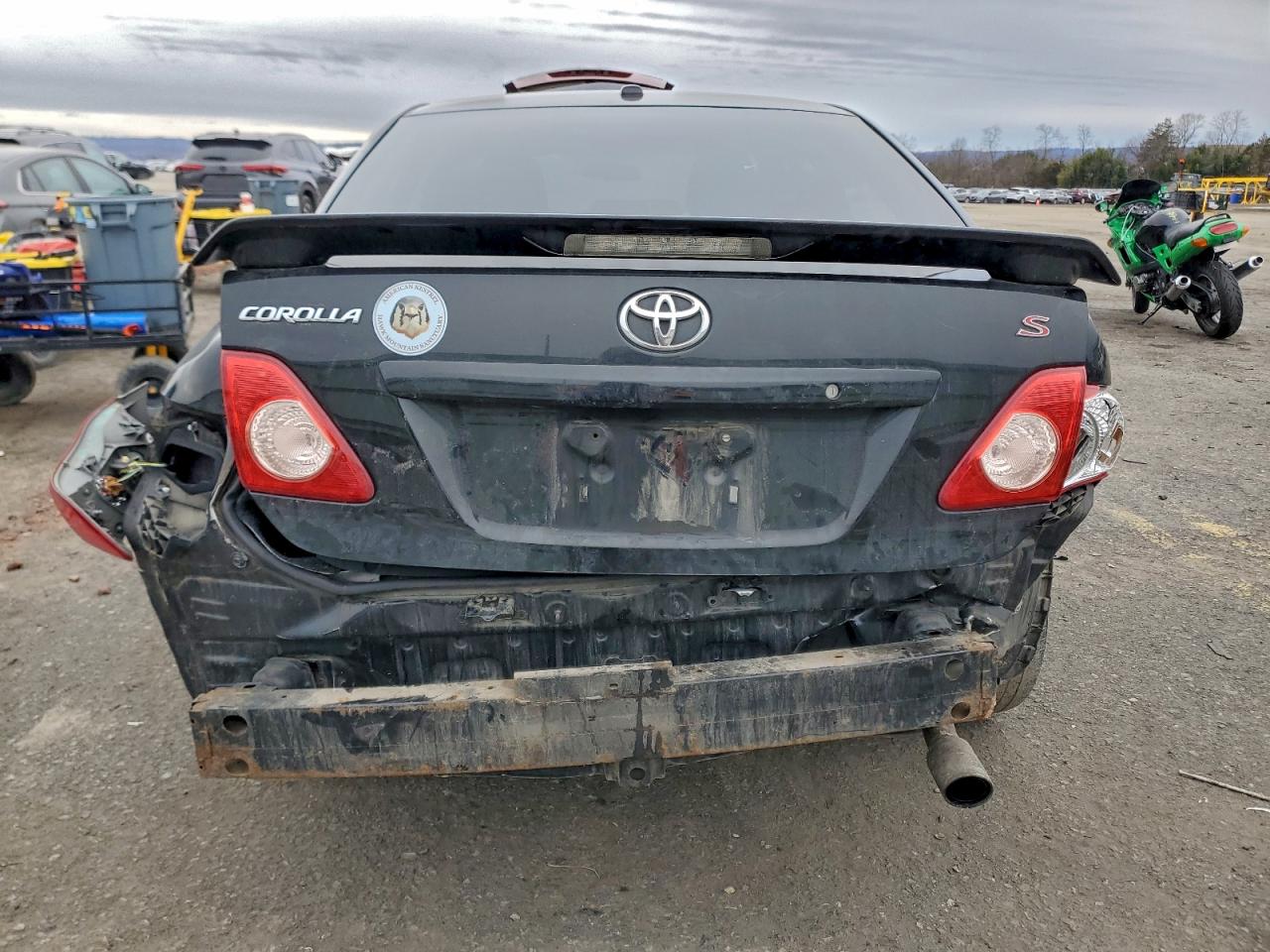 2010 TOYOTA COROLLA BASE photo 6