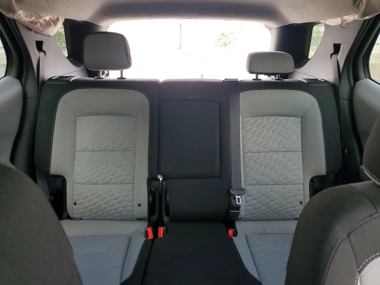 2018 CHEVROLET EQUINOX LT photo 10