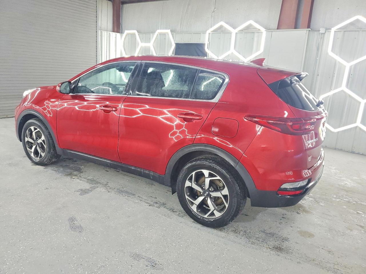 2021 KIA SPORTAGE LX photo 2